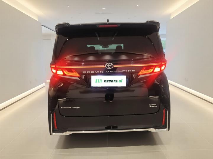 2024 Crown Hybrid 2.5L Supreme photo 3