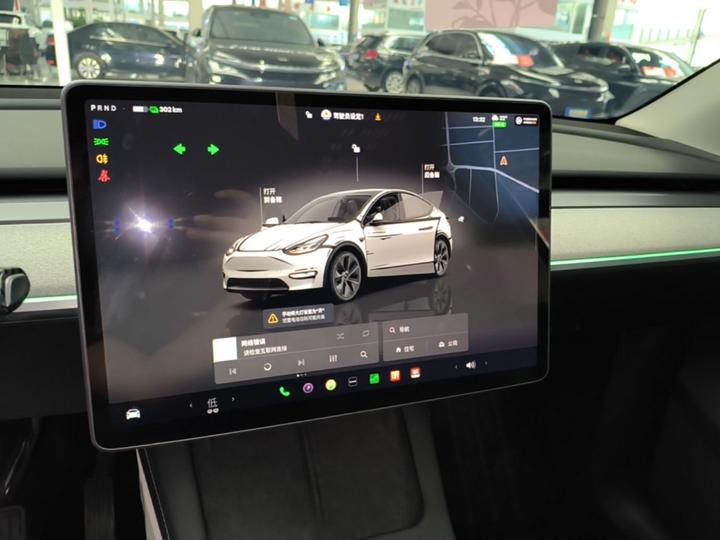 Model Y 2024 RWD photo 8