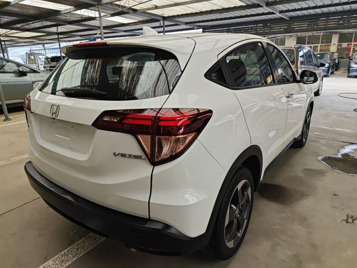 Vezel 2017 1.8L CVT RWD Pioneer photo 4