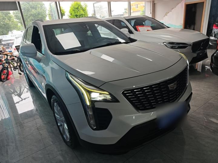XT4 2018 28T RWD Tech photo 3