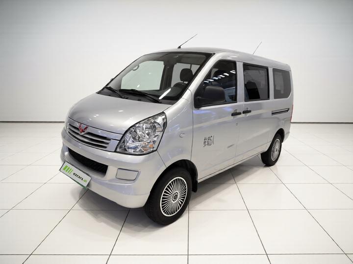 Wuling Rongguang S 2023 1.5L 5/7-Seater