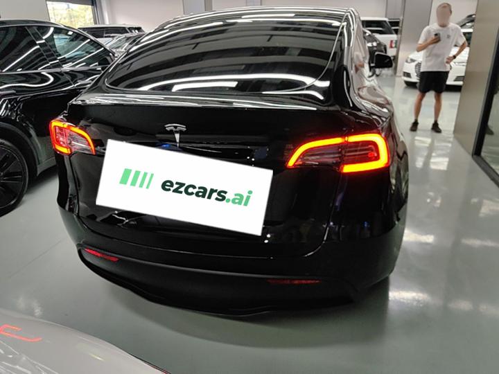 Model Y 2022 Facelift RWD photo 3