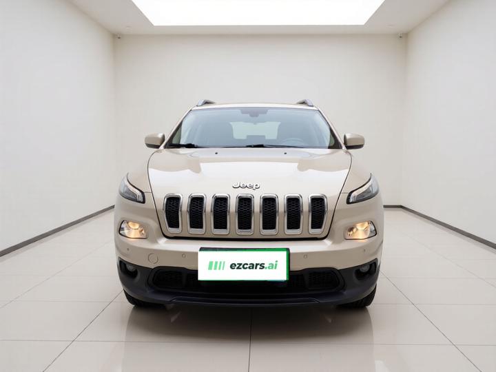 Cherokee 2017 2.4L Leading Smart photo 2