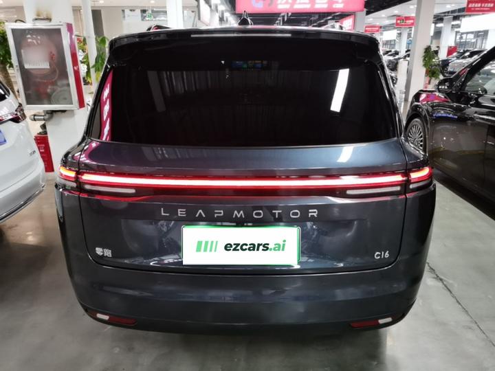 Leapmotor C16 2024 EREV 200 Exclusive photo 5