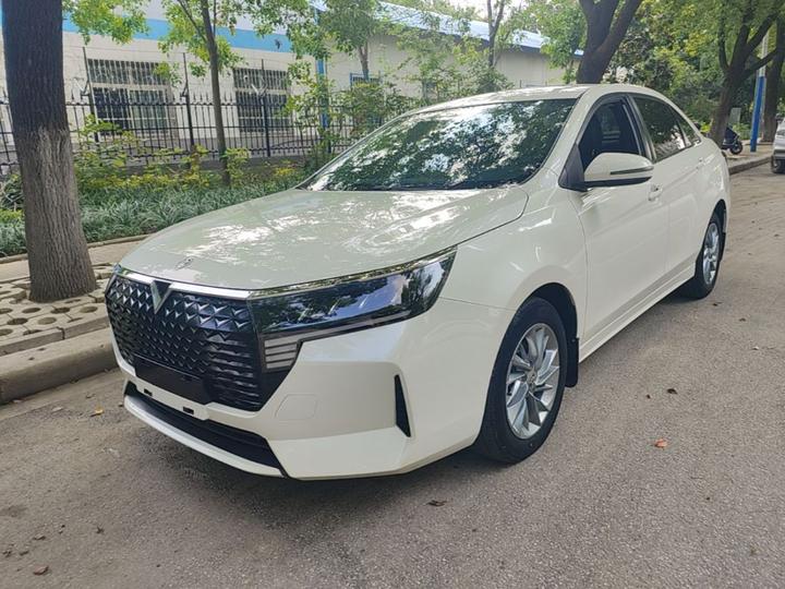 D60 2023 PLUS 1.6L XE CVT