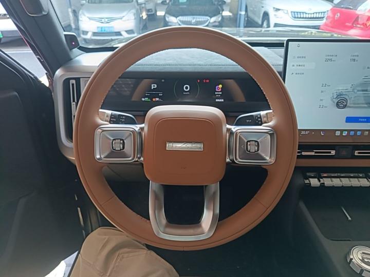 iCAR V27 2026 200KM AWD 500 photo 6
