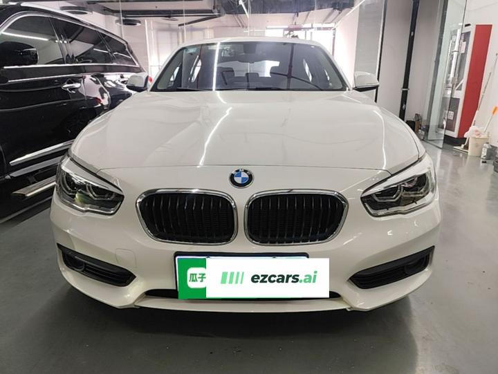 1 Series Imported 2015 120i Leading photo 2