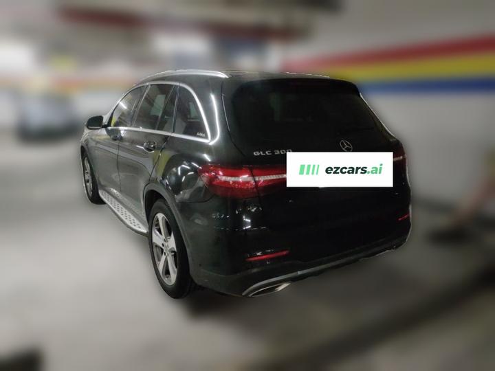 GLC 2017 GLC 300 4MATIC Dynamic photo 4