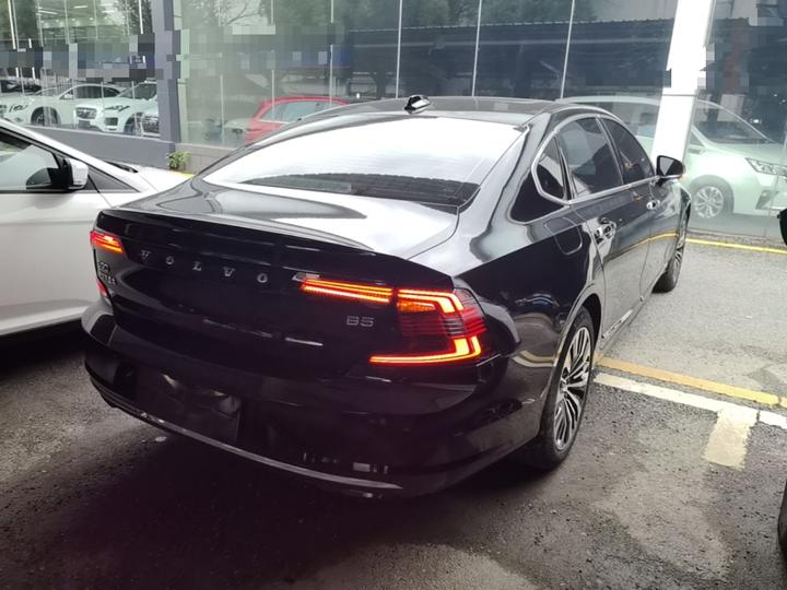 S90 2023 B5 Luxury photo 4