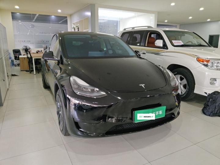 Model Y 2023 RWD photo 3