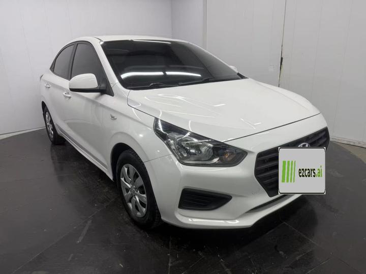 Verna 2017 1.4L MT Refresh Edition China VI photo 3