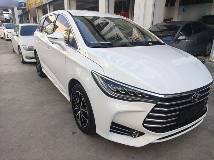 Song MAX 2017 1.5T AT Connected Luxury 7-Seater photo 3