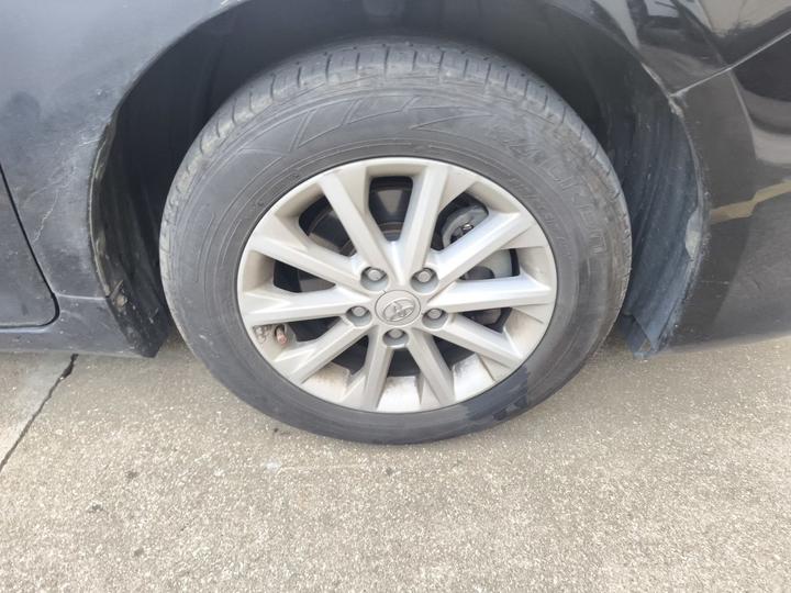 Camry 2015 2.0G Leading photo 8