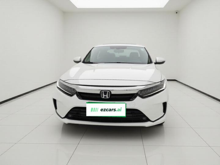 2022 Hybrid 2.0L photo 2
