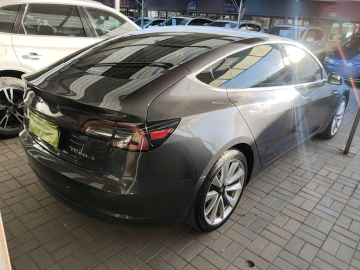 Model 3 2019 Standard Range RWD Upgraded photo 6