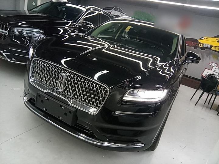 Nautilus 2021 2.0T AWD Exclusive