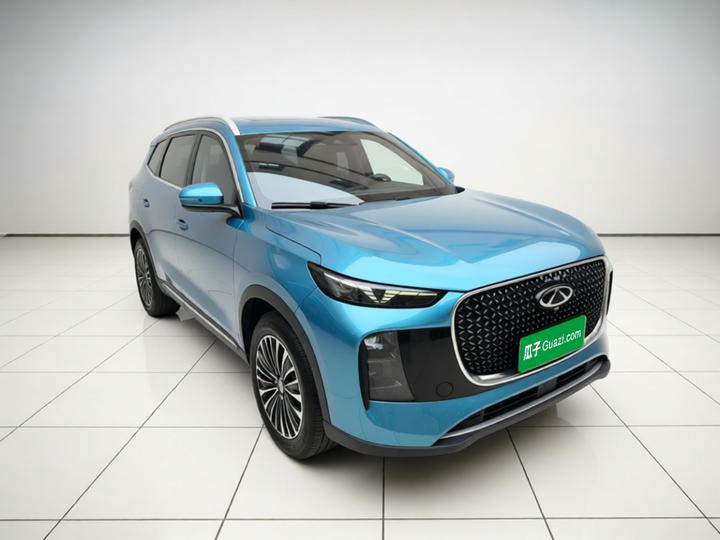 Tiggo 8 PLUS C-DM 2025 1.5T 116km Premium 5-Seater photo 3