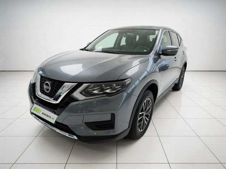 X-Trail 2025 2.0L RWD Leading