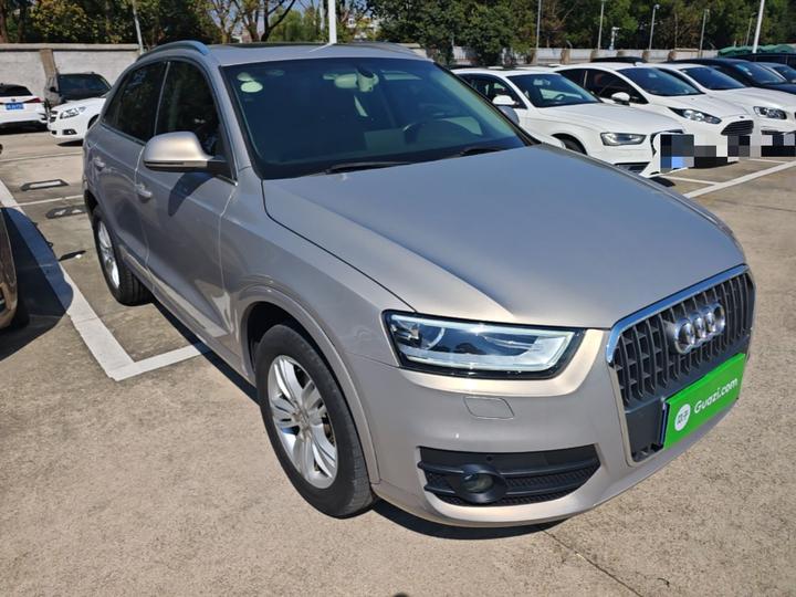 Q3 2015 35 TFSI photo 3