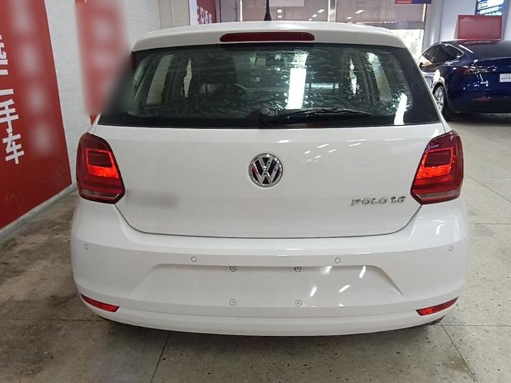 Polo 2014 1.6L AT Comfort photo 5