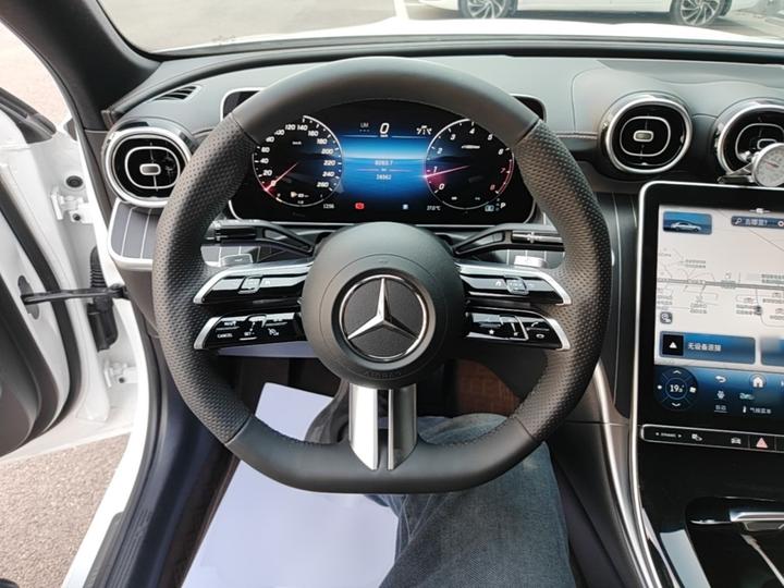 C-Class 2023 Facelift C 200 L Sport photo 6