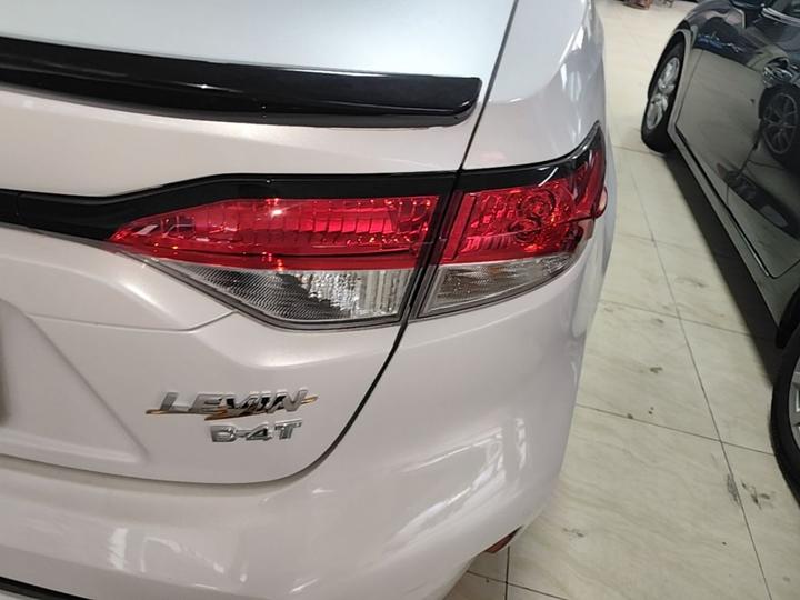 Levin 2021 185T CVT Luxury photo 7