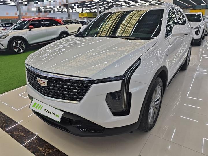XT4 2024 28T RWD Luxury