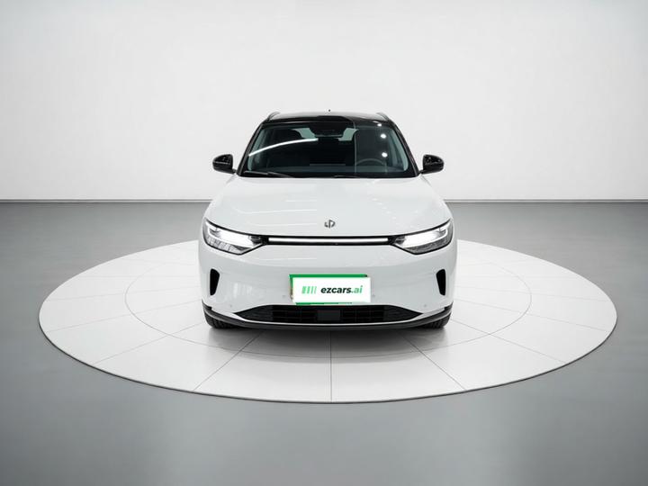 Leapmotor C11 2024 EV 580 Exclusive photo 2