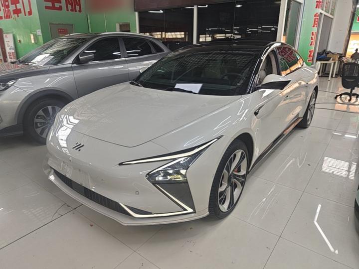 IM Motors L7 2022 Dynamic