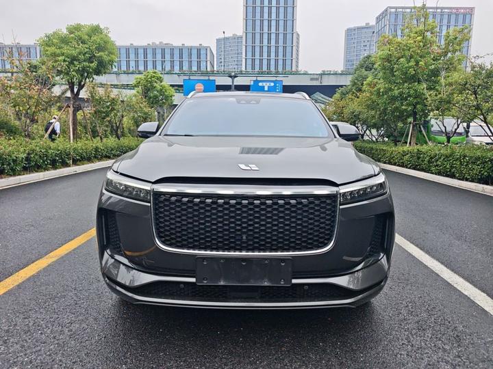 Li Auto ONE 2020 EREV 6-Seater photo 2