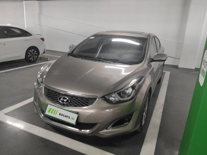 Elantra 2016 1.6L AT Premium