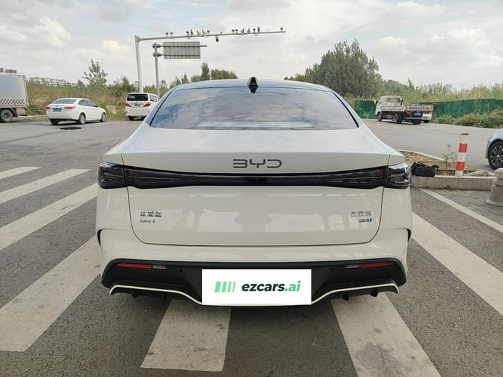 Seal 06 EV 2025 DM-i ADAS 80KM Luxury photo 5