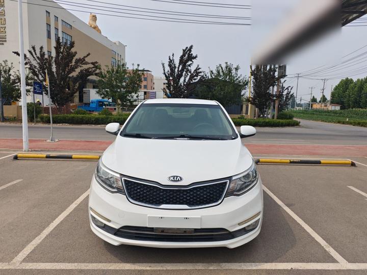 K2 2015 Sedan 1.4L AT GLS photo 2