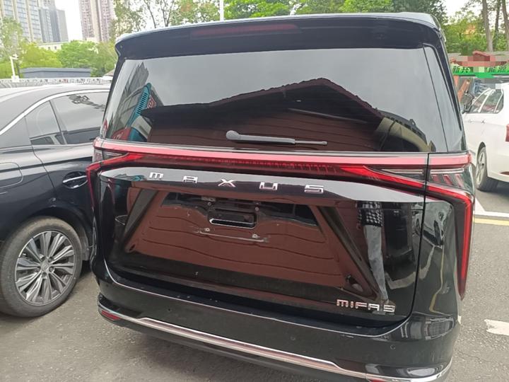 MAXUS Dajia 9 2022 Long Range Flagship photo 3