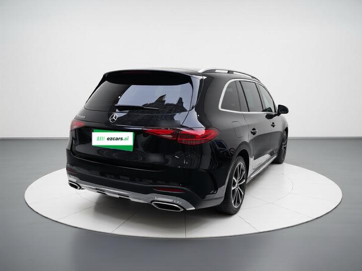 GLC 2024 GLC 300 L 4MATIC Dynamic 5-Seater photo 6