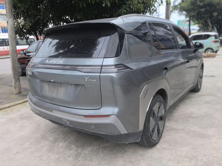 AION Y 2023 Plus 510 photo 6