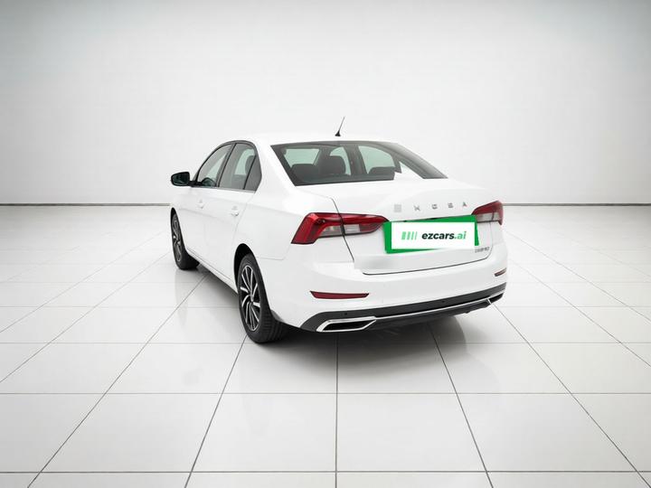 Rapid 2020 1.5L AT Comfort photo 4