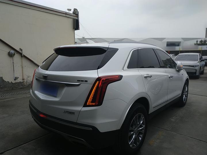XT5 2020 28T Luxury photo 4