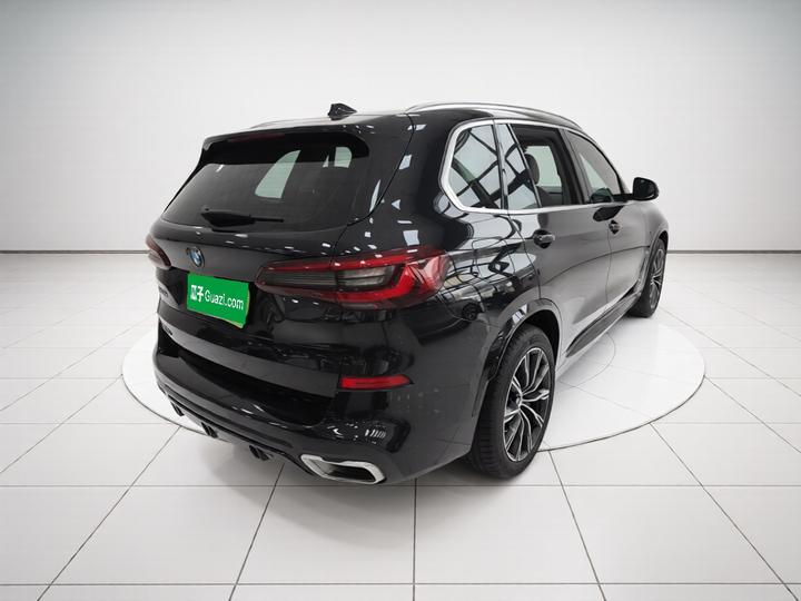 X5 2022 Facelift xDrive 30Li Exclusive M Sport Package photo 6