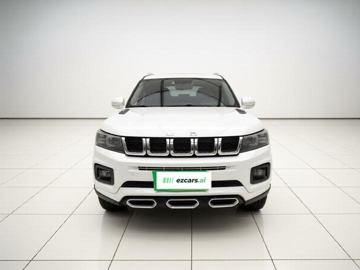 BJ30 2021 1.5T photo 2