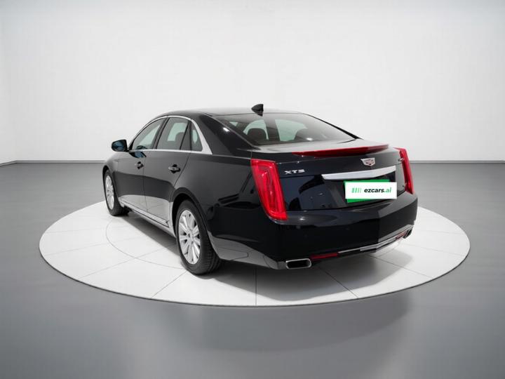 XTS 2017 28T Tech photo 4