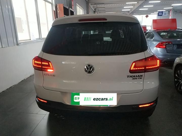 Tiguan 2017 300TSI AT RWD photo 5