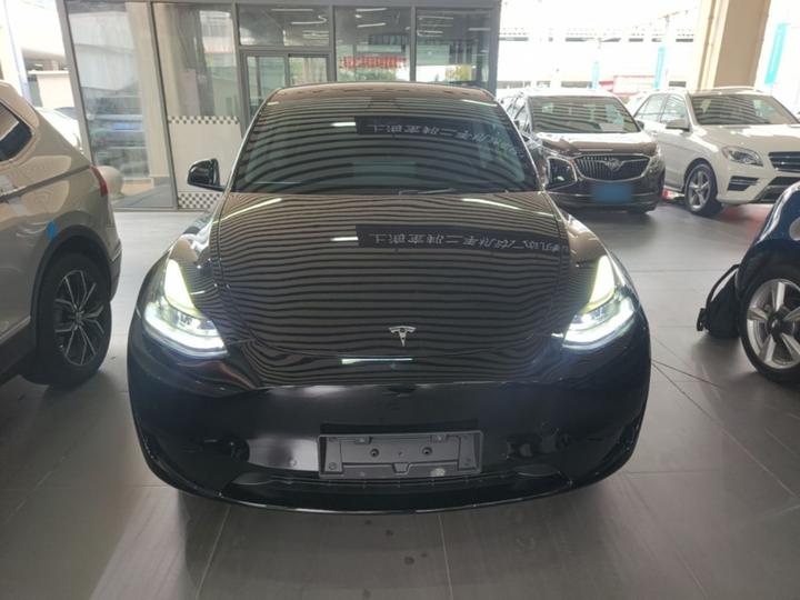 Model Y 2022 Facelift RWD photo 2