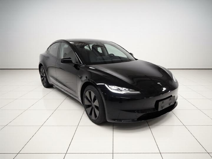Model 3 2023 RWD photo 3