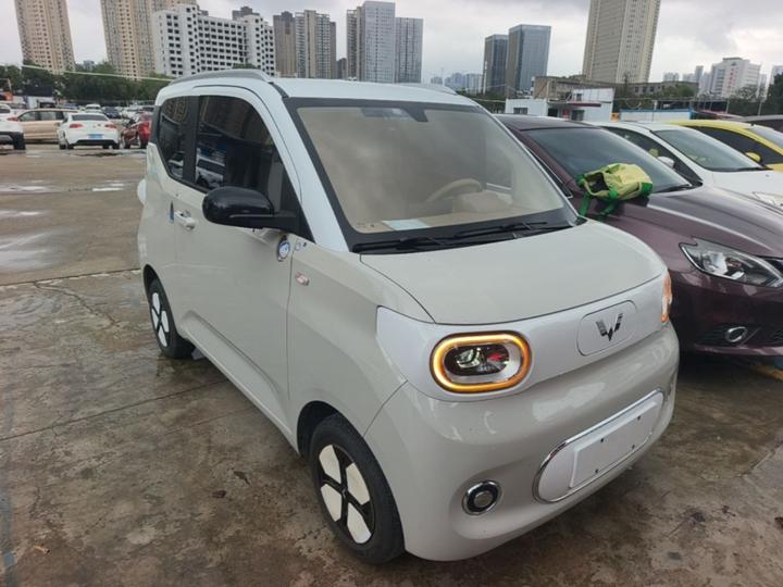 Hongguang MINIEV 2024 3rd Gen 215km Advanced photo 3