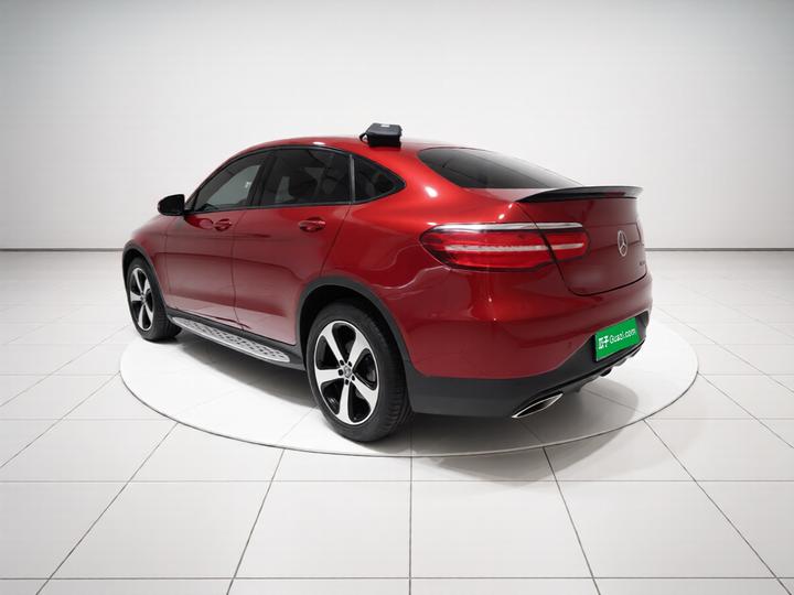 GLC Coupe 2018 GLC 200 4MATIC Coupe SUV photo 4