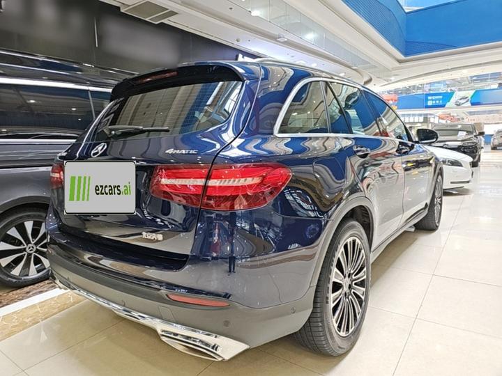 GLC 2018 GLC 200 4MATIC photo 4