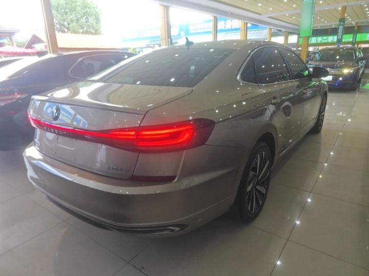 Passat 2022 330TSI Luxury photo 4