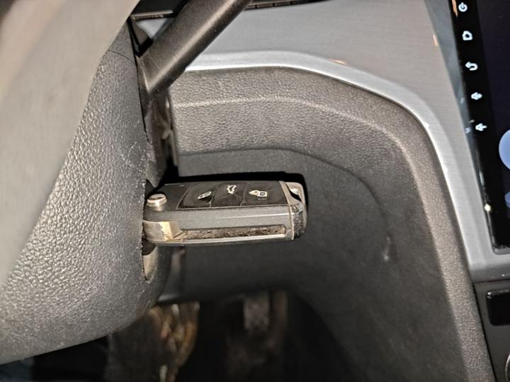 Lamando 2017 230TSI DSG photo 8