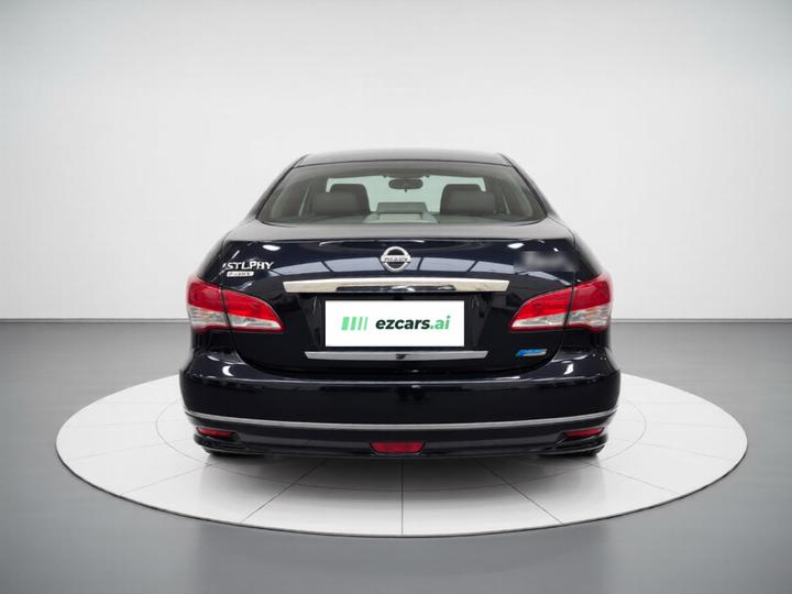 Sylphy 2012 Classic 1.6XE MT Comfort photo 5